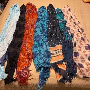 Women’s Scarves